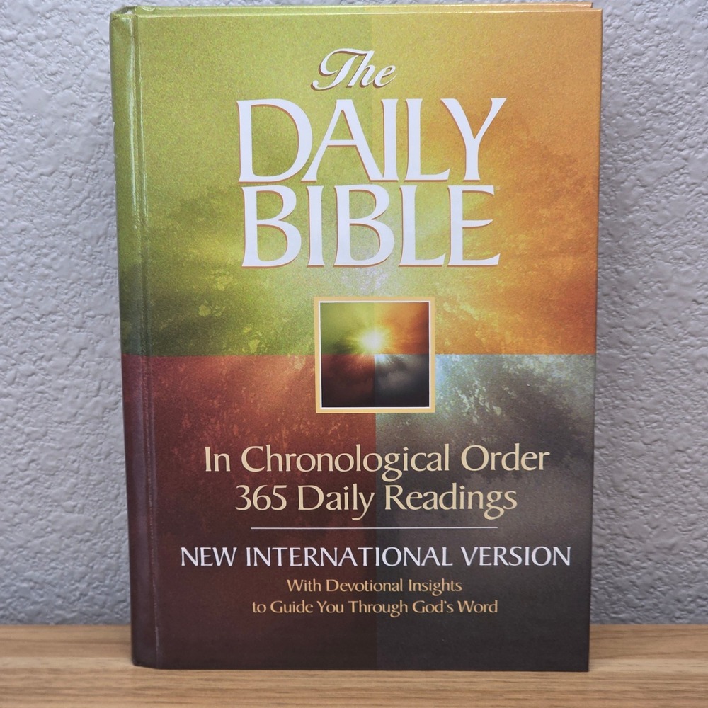 The Daily Bible In Chronological Order 365 Daily Readings NIV 1984 Guideposts HC